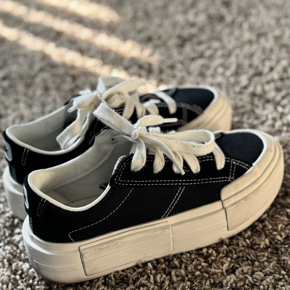 PLATFORM CONVERSE